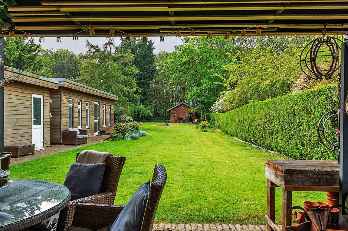 Welcome to One of Rainham’s Finest – A Landmark Residence on Edwin Road