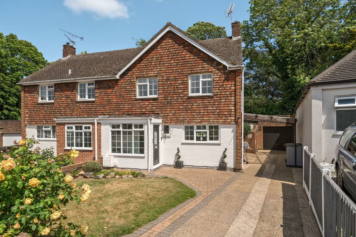 SALE AGREED BY KAYLEIGH STEVENS