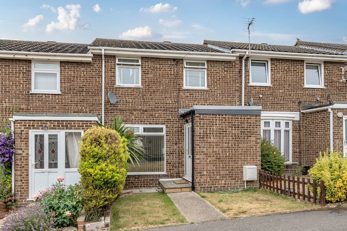 Beautiful Home With Converted Outbuilding – Broadway