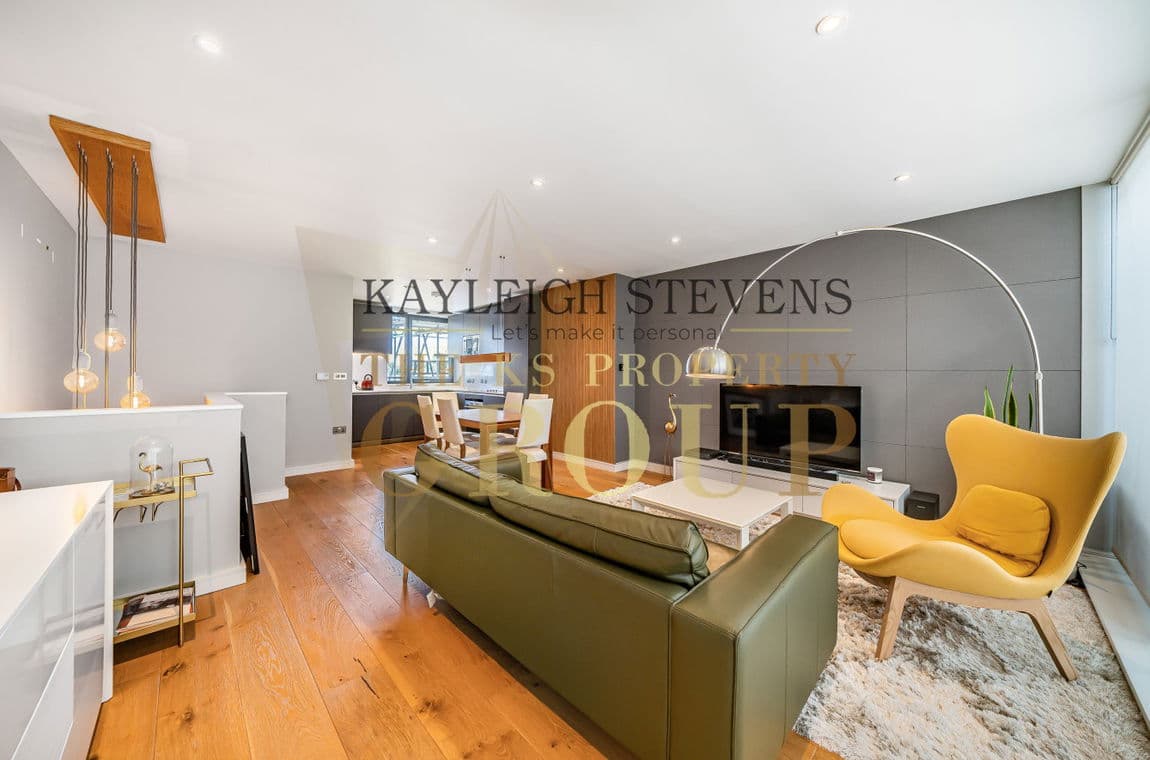 Hawthorne Crescent, London, SE10 9GA