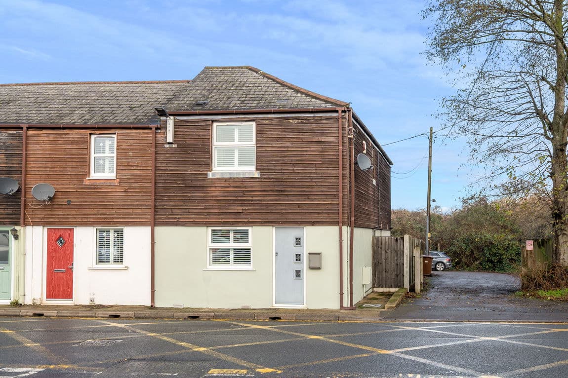 Spacious three bedroom home with garage, parking, green spaces and easy station access.