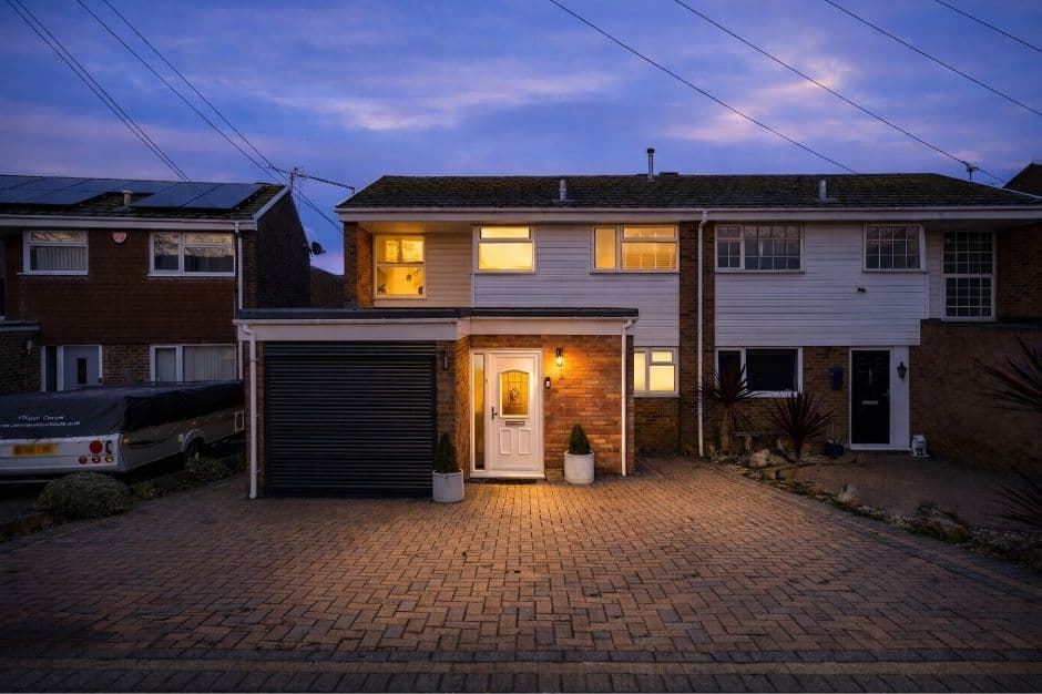 SALE AGREED BY KAYLEIGH STEVENS