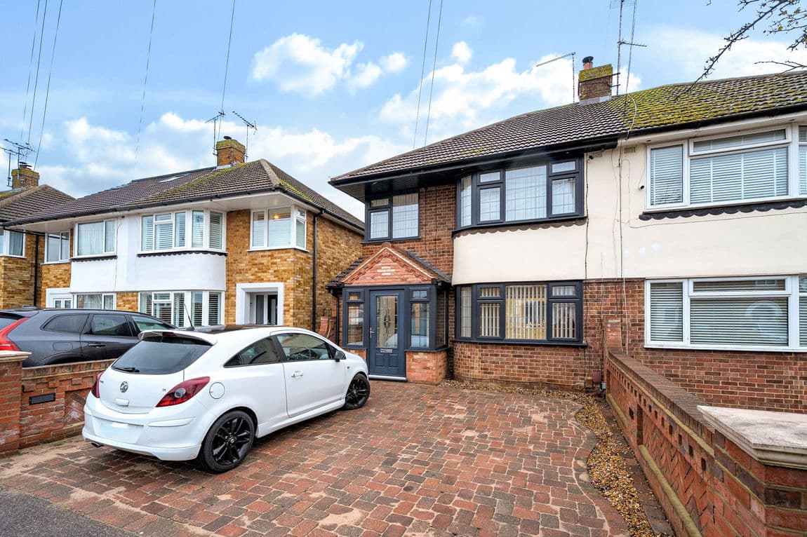 SALE AGREED BY KAYLEIGH STEVENS