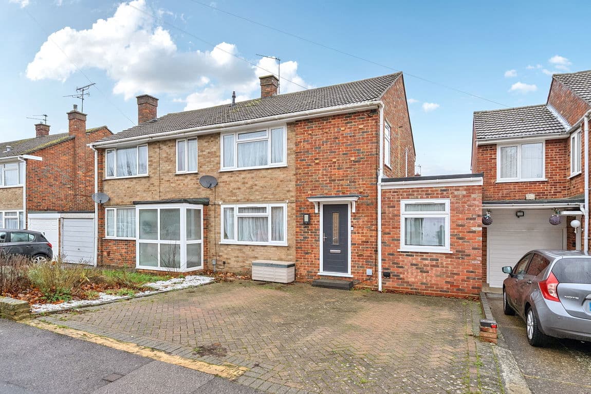 SALE AGREED BY KAYLEIGH STEVENS