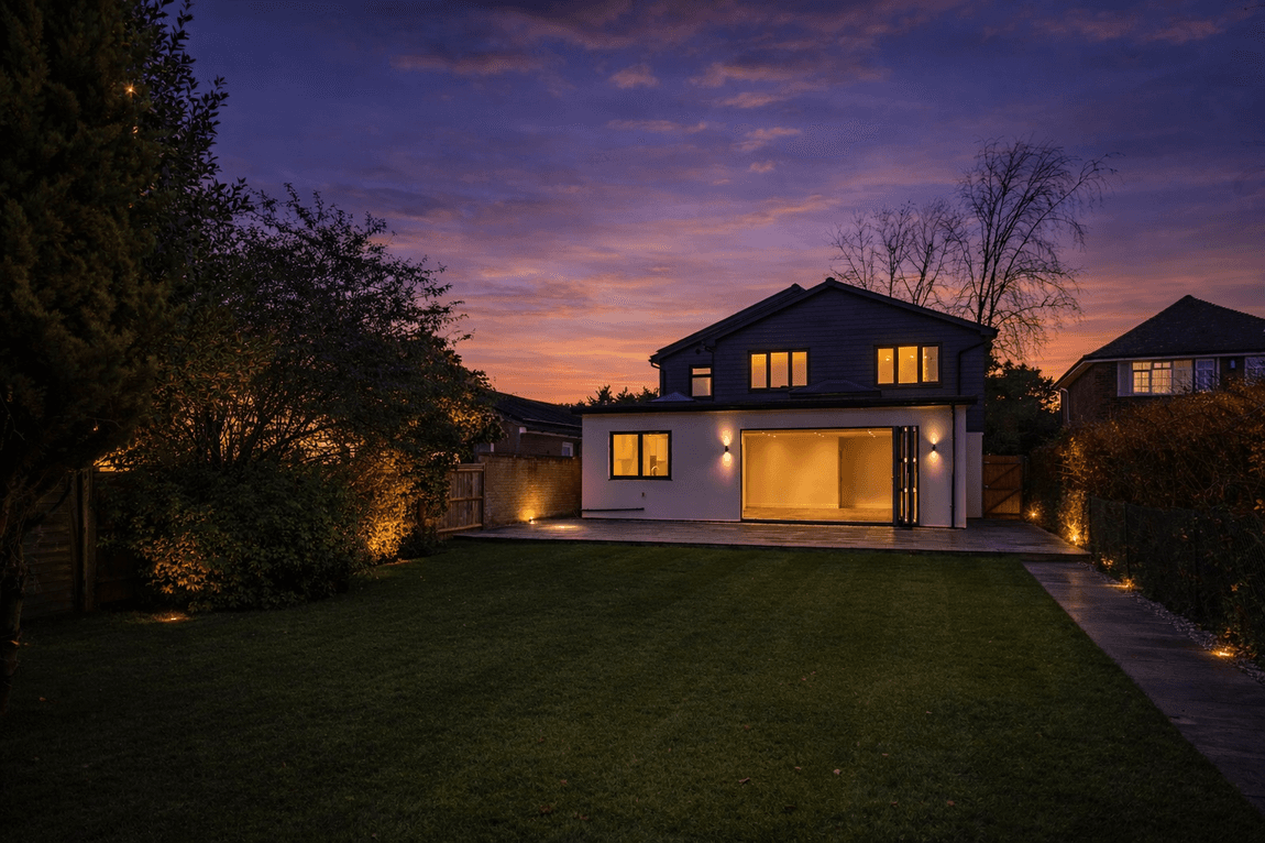 Stunning Family Home – 5 Bedrooms 5 Bathrooms – Wigmore Road