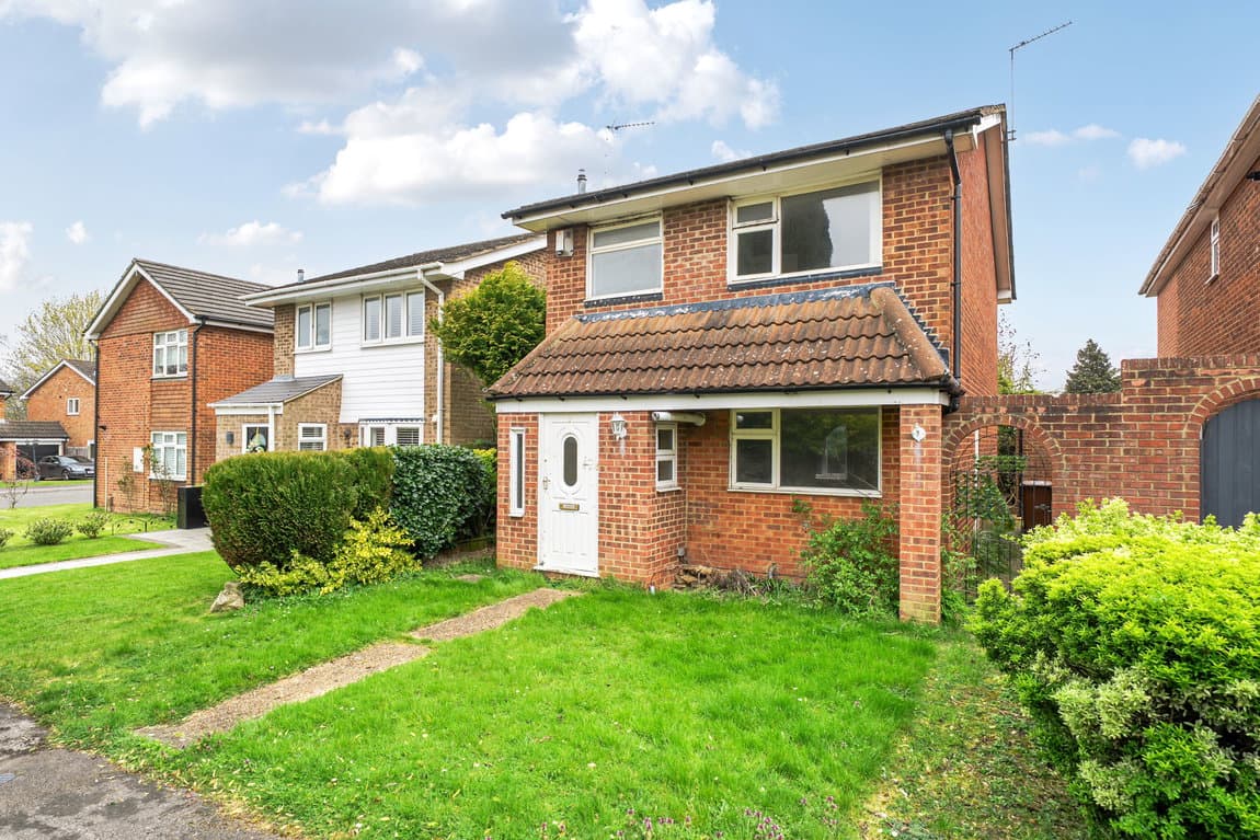 CHAIN FREE – Exciting Full Refurbishment Project