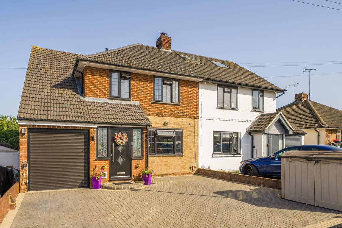 Taverners Road, Rainham, Gillingham, Kent, ME8 9AG