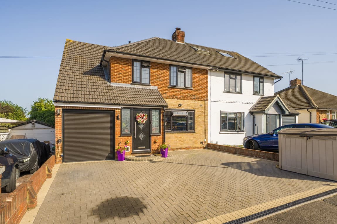 Taverners Road, Rainham, Gillingham, Kent, ME8 9AG