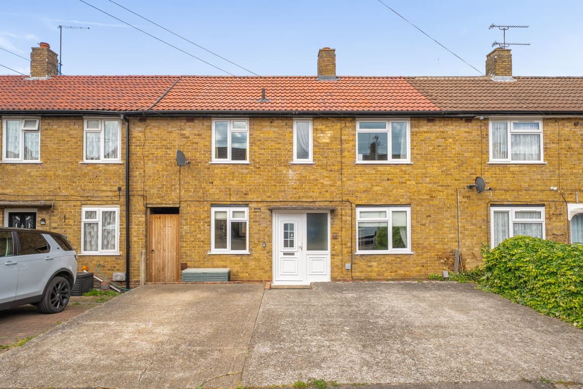 CHAIN FREE Home with Driveway for 3 Cars and Incredible Views