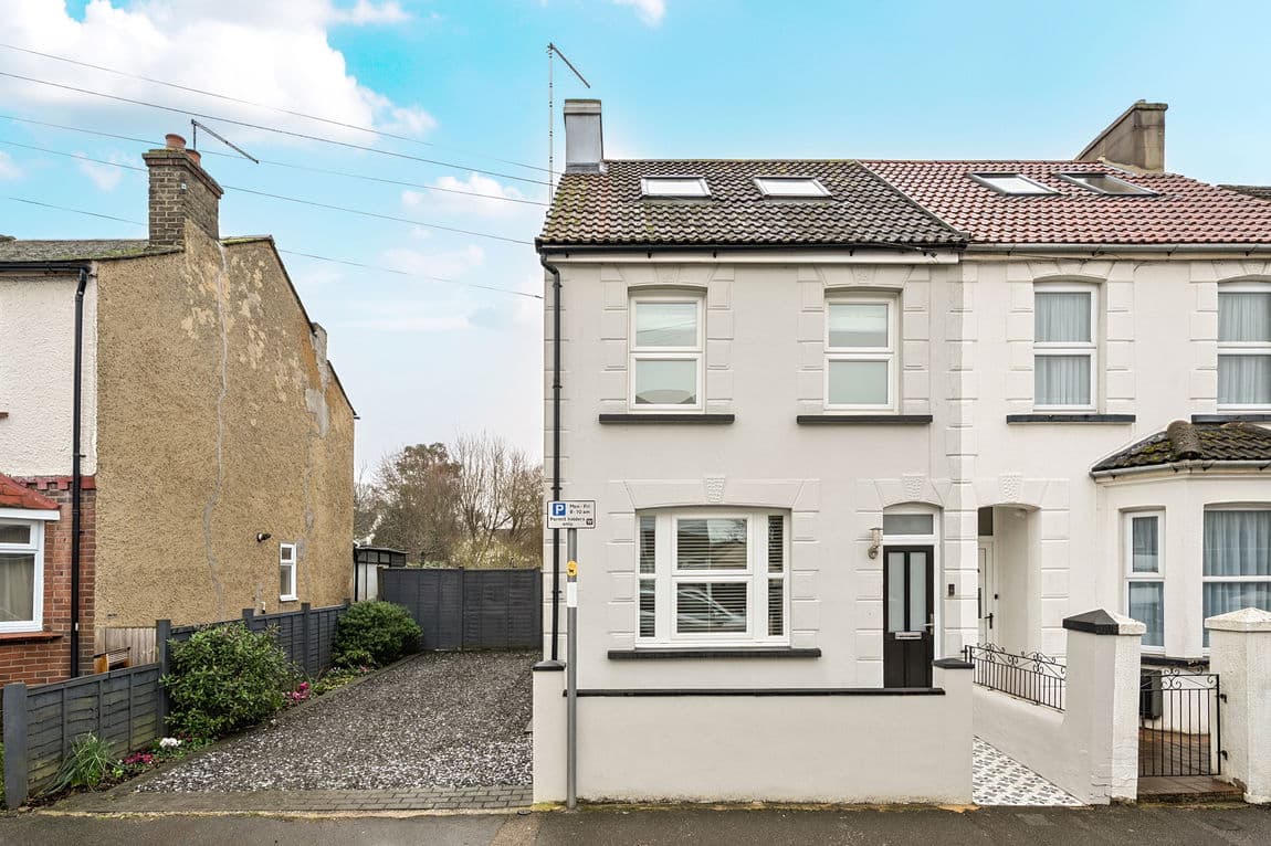 SALE AGREED BY KAYLEIGH STEVENS