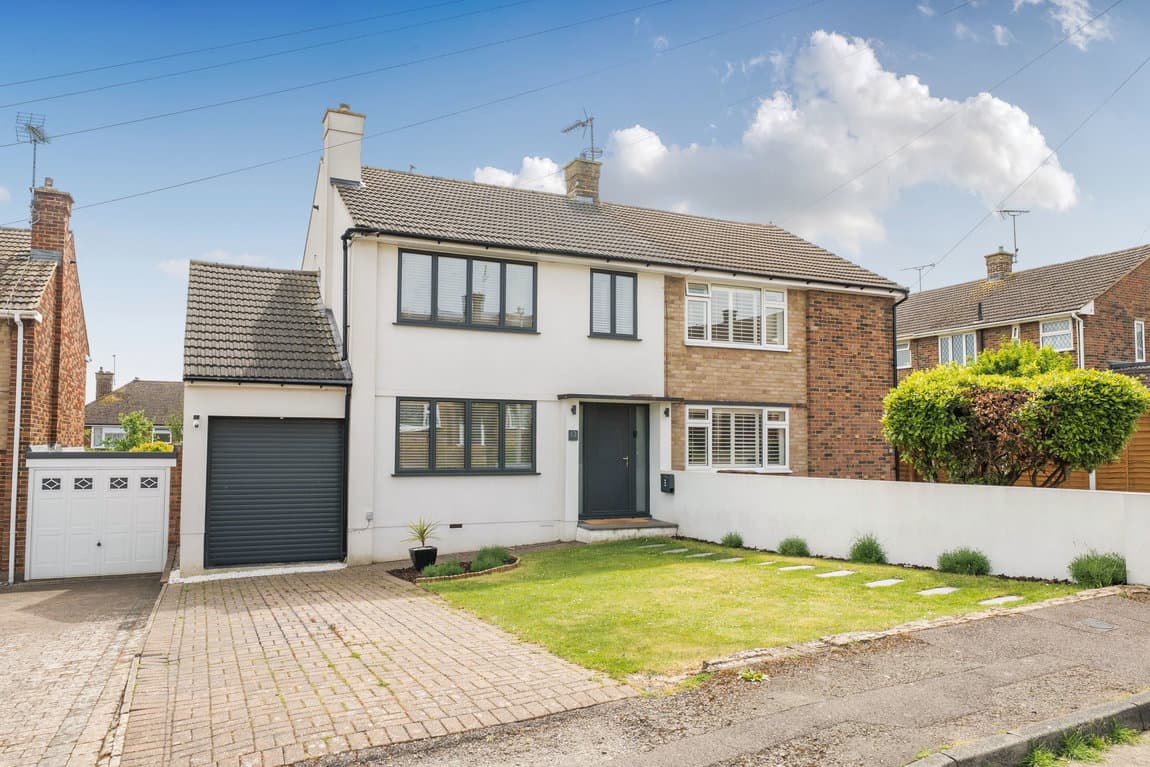 SALE AGREED BY KAYLEIGH STEVENS