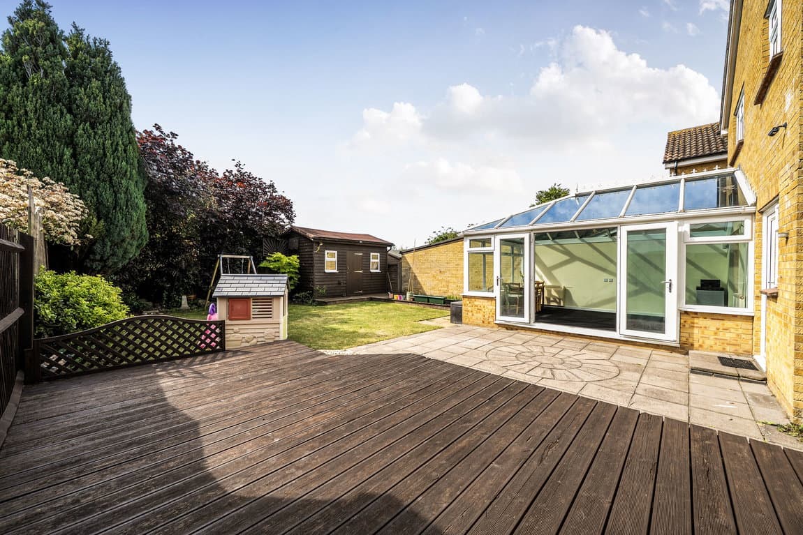 Superb Family Home – Abundance of Space and Parking